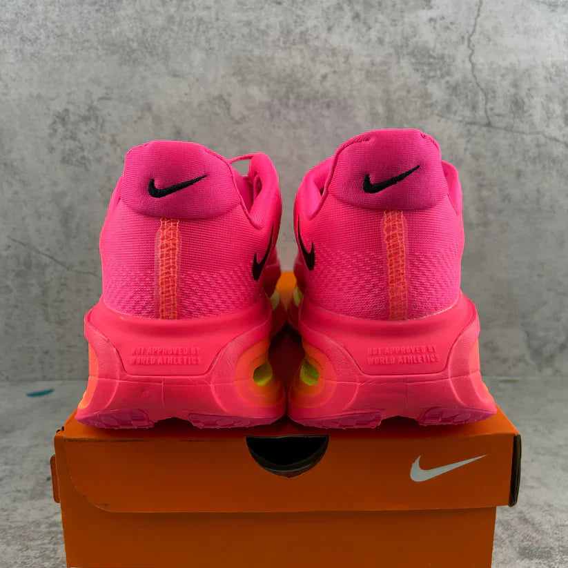 Nike Vomero Premium Hyper Pink