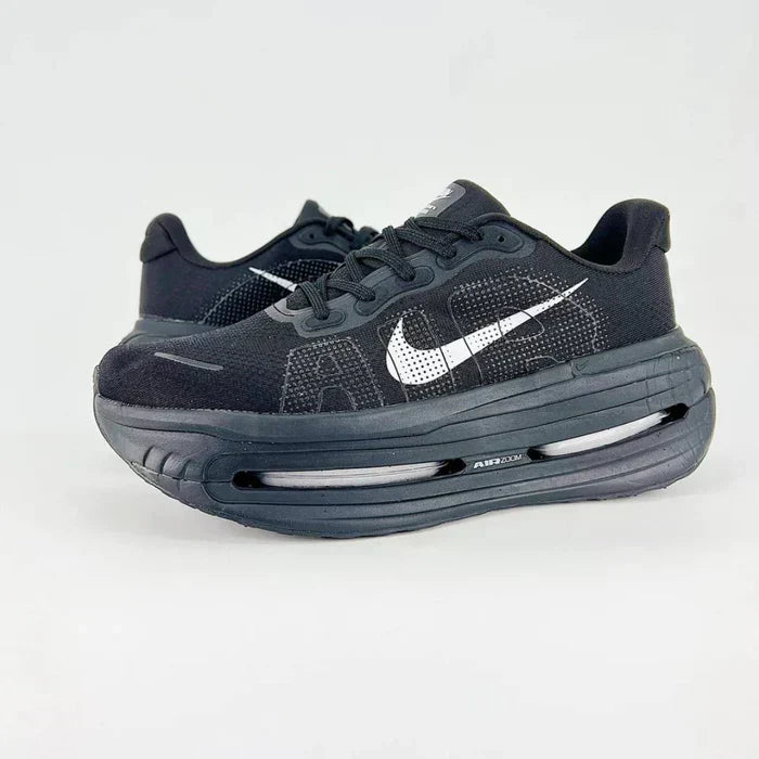 Nike Vomero Premium - Black