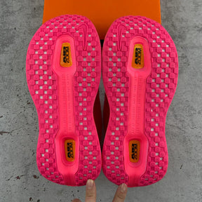 Nike Vomero Premium Hyper Pink