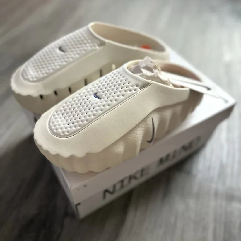 Nike Mind 001 Slide Light Bone